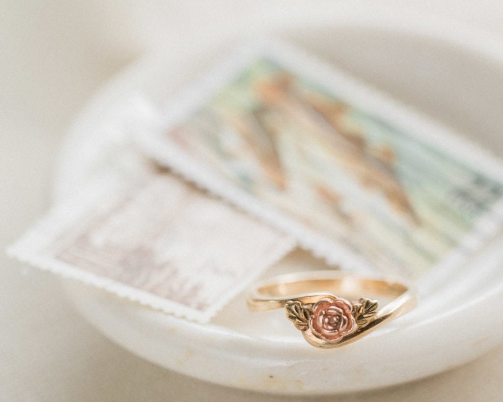 vintage rose gold wedding ring