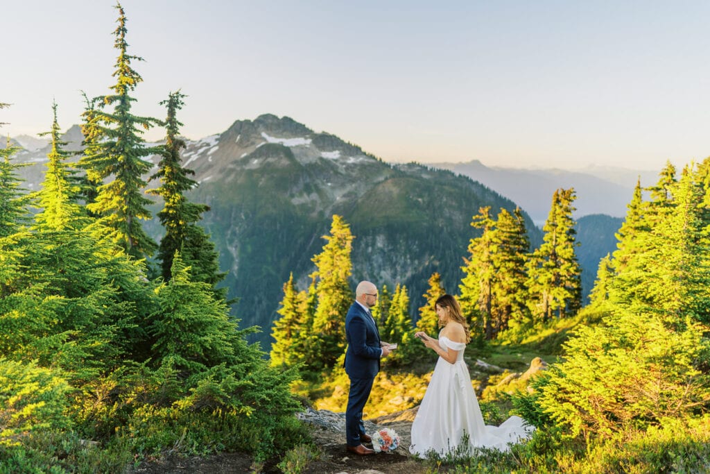 Sunrise wedding ceremony in the North Cascades near Artist Point.